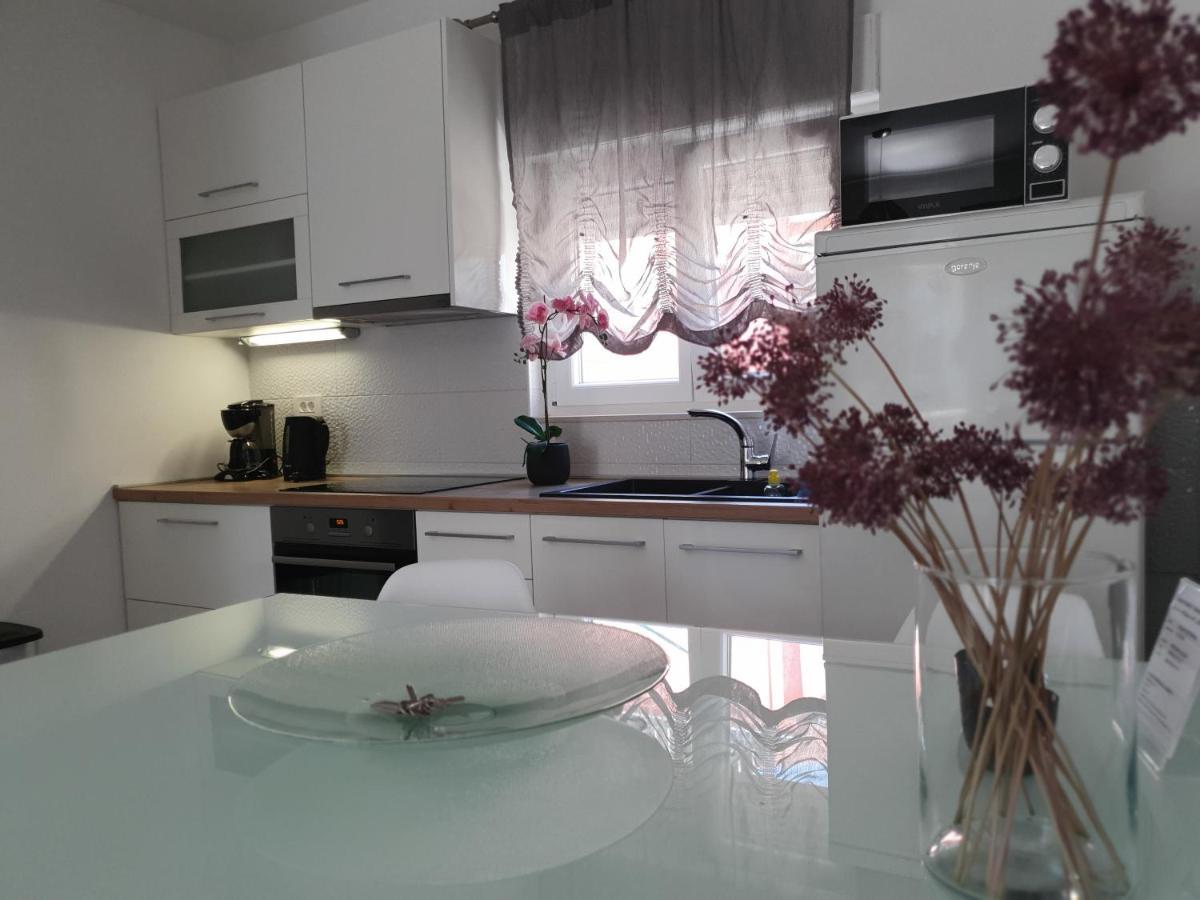 Apartment Tonka Šibenik Екстериор снимка