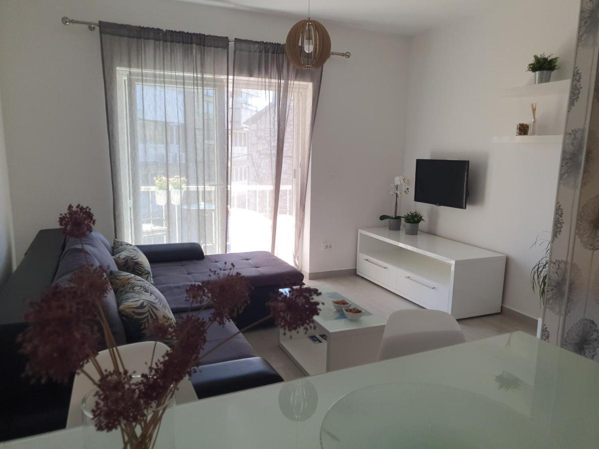 Apartment Tonka Šibenik Екстериор снимка