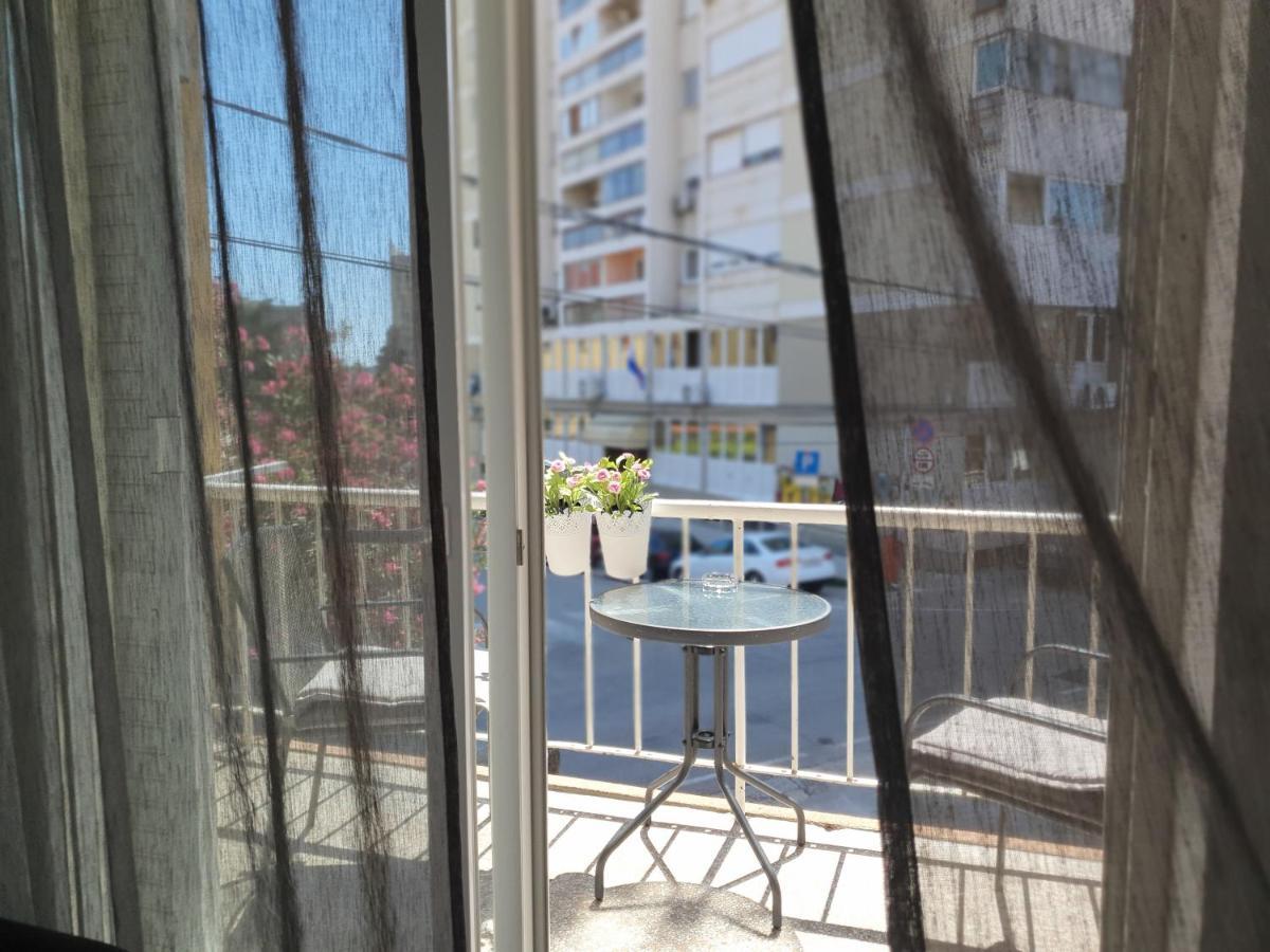 Apartment Tonka Šibenik Екстериор снимка