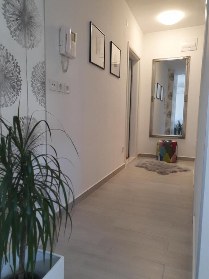 Apartment Tonka Šibenik Екстериор снимка