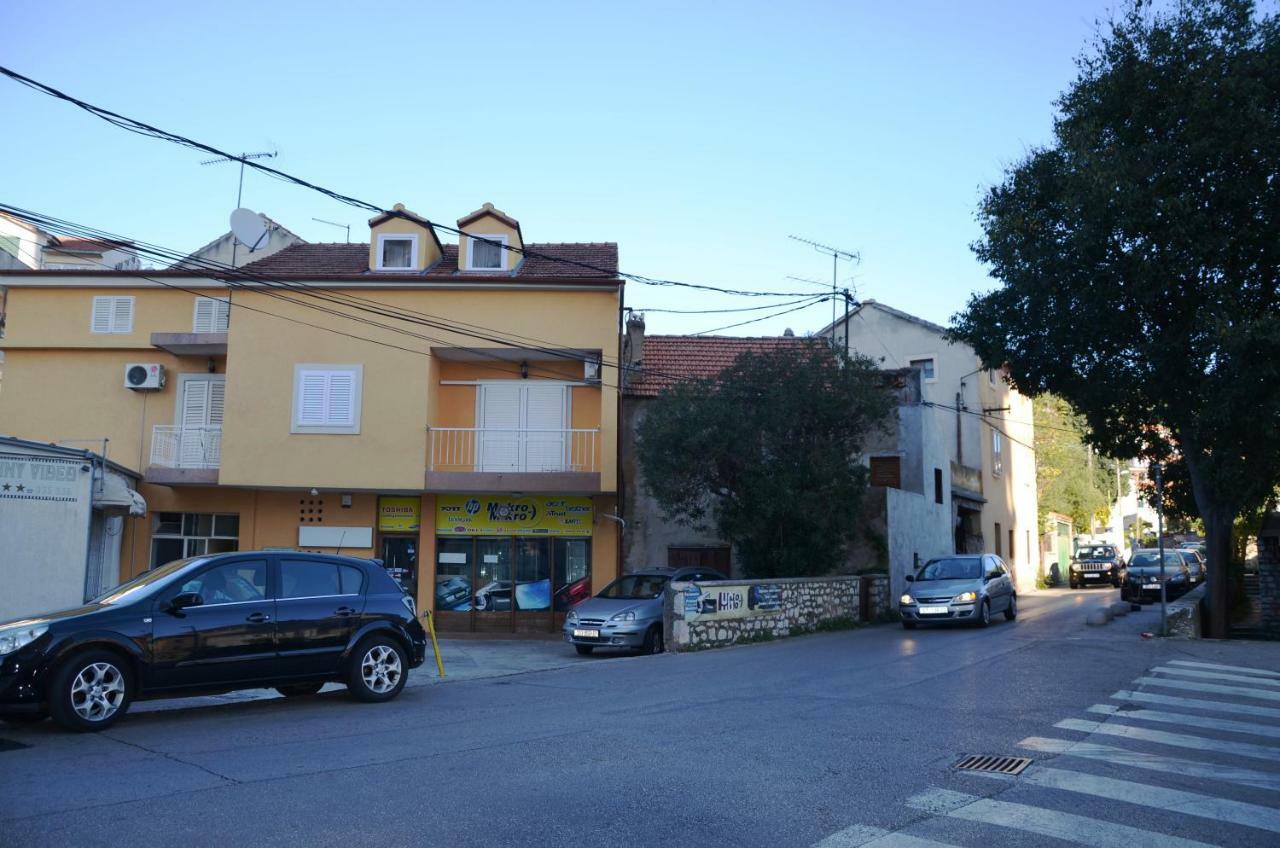 Apartment Tonka Šibenik Екстериор снимка